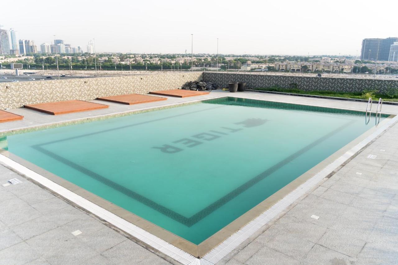 Sky View Tower Apartments Dubai Exterior foto