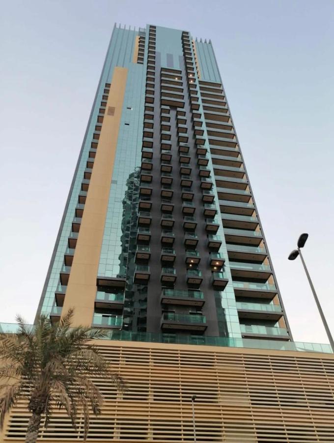 Sky View Tower Apartments Dubai Exterior foto