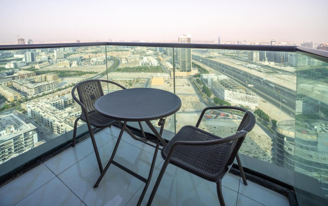 Sky View Tower Apartments Dubai Exterior foto